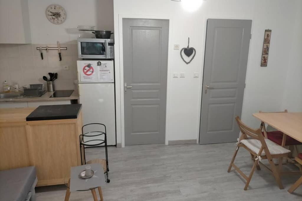 Appartement Le Mistral location à La Ciotat Extérieur photo